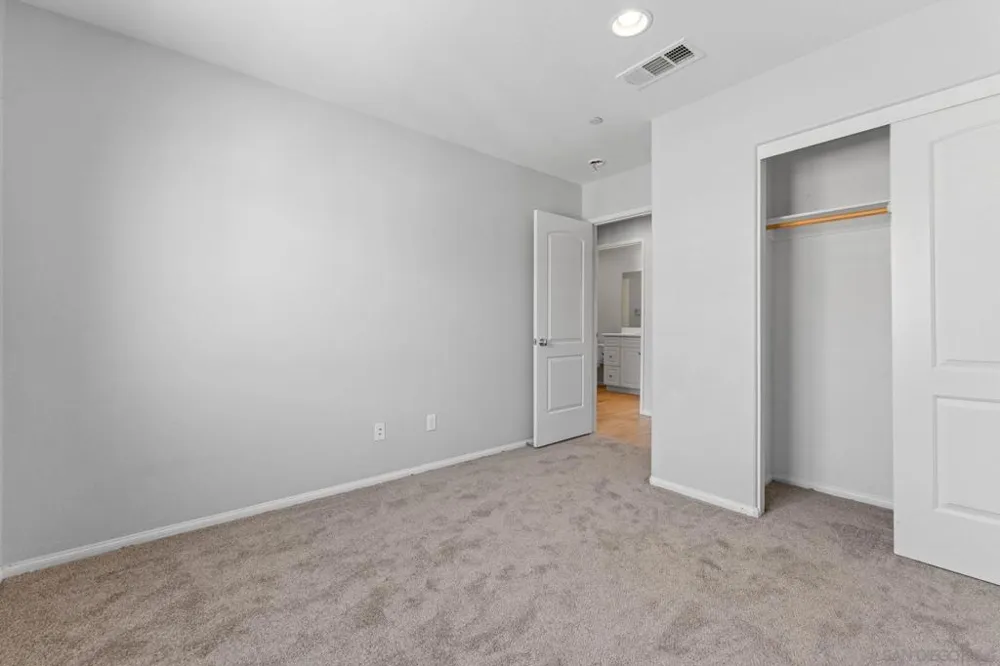 305 Paseo Gusto Palm Desert, CA 92211