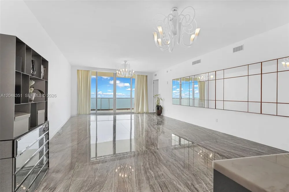 18975 Collins Ave #2901 Sunny Isles Beach, FL 33160
