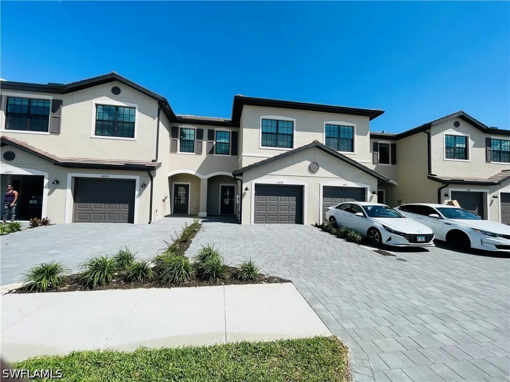 Pine Lodge Lane Fort Myers, FL 33913