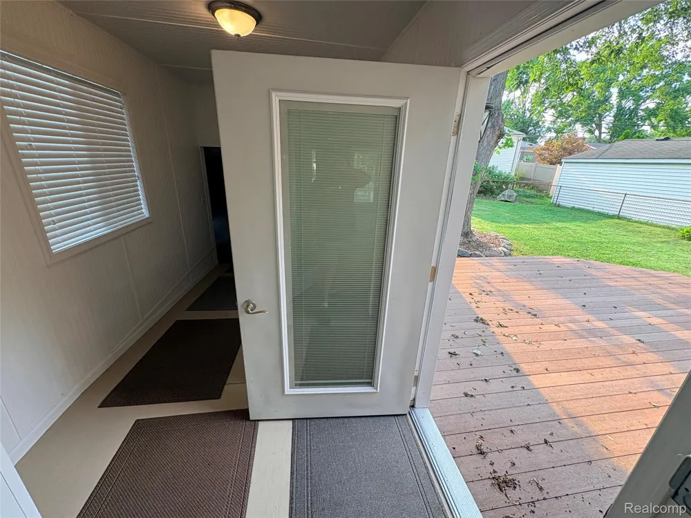 1341 CATALPA DRIVE Rochester City, MI 48307