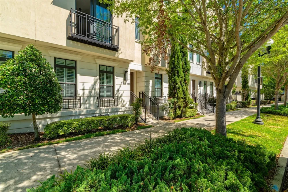 653 E JACKSON STREET Orlando, FL 32801