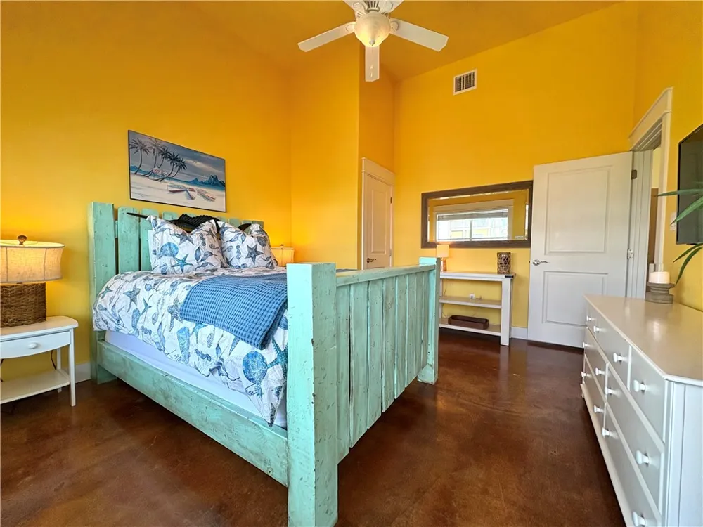 172 Five Dove Port Aransas, TX 78373