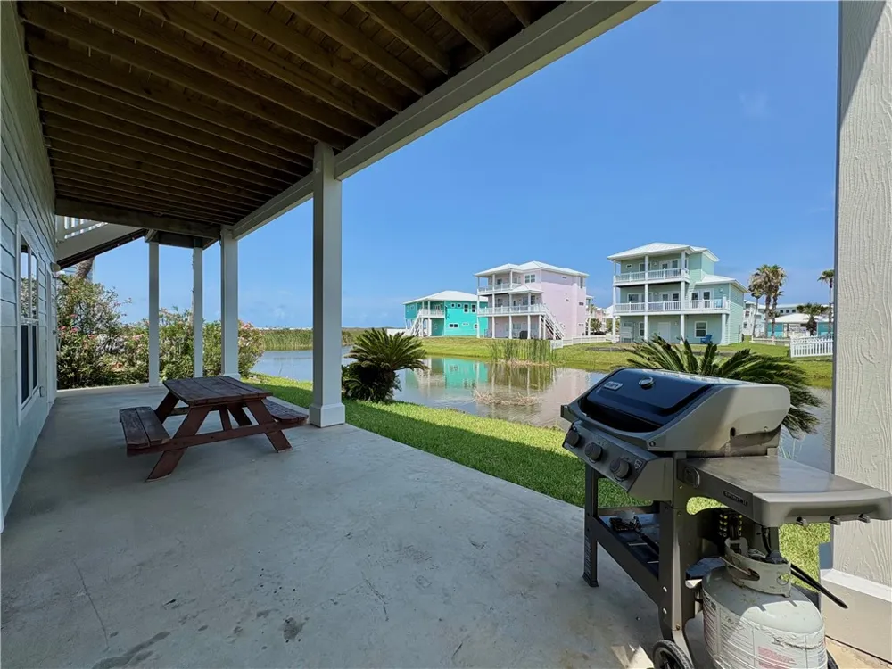 172 Five Dove Port Aransas, TX 78373