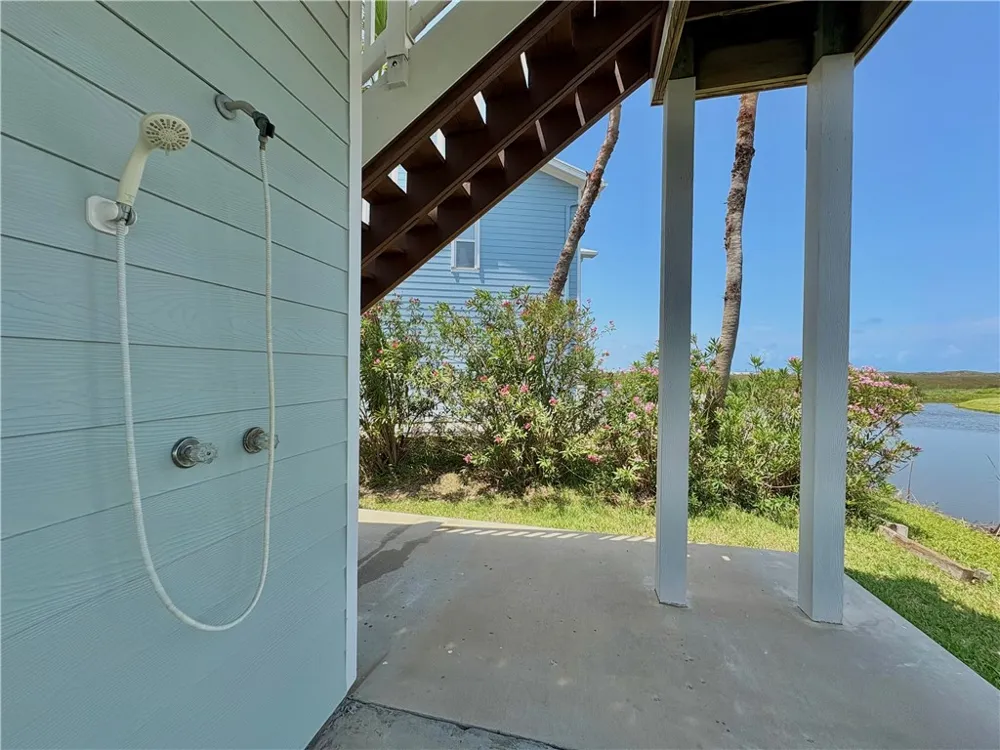 172 Five Dove Port Aransas, TX 78373