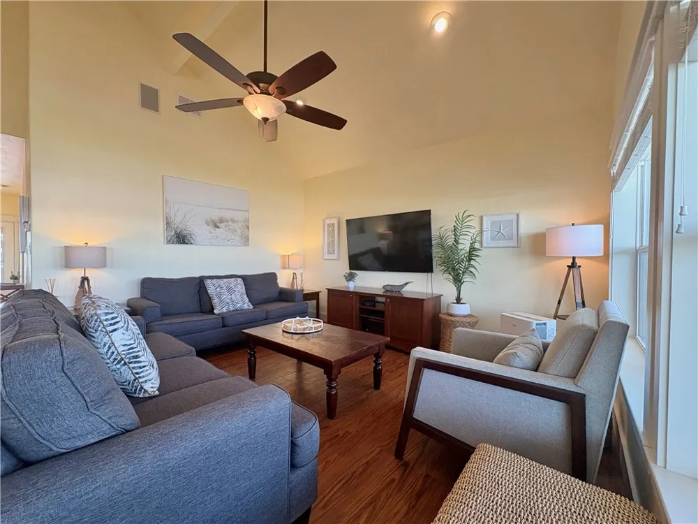 172 Five Dove Port Aransas, TX 78373