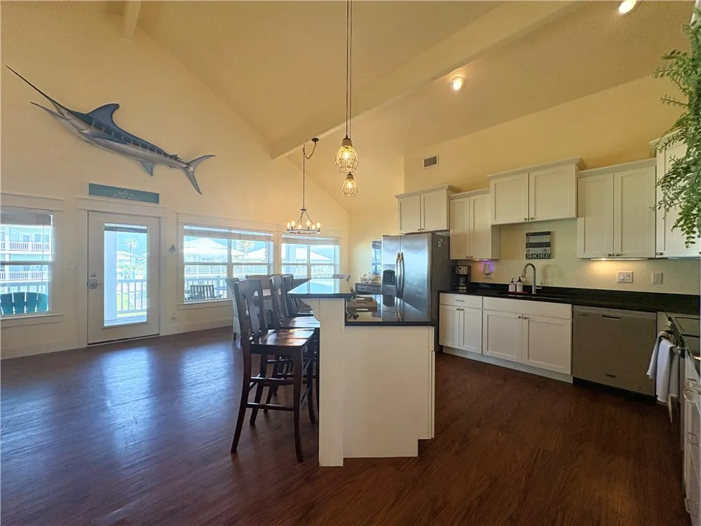 172 Five Dove Port Aransas, TX 78373