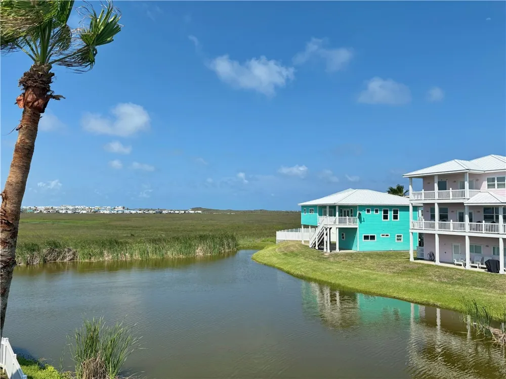 172 Five Dove Port Aransas, TX 78373