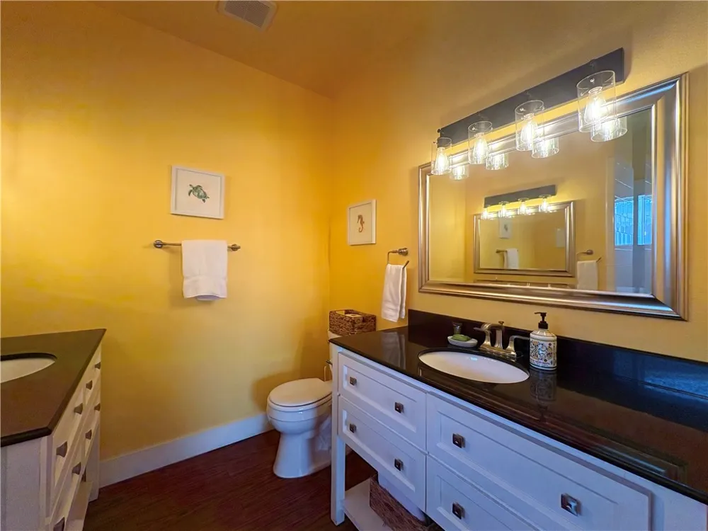 172 Five Dove Port Aransas, TX 78373