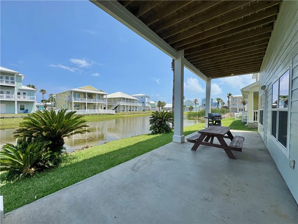172 Five Dove Port Aransas, TX 78373
