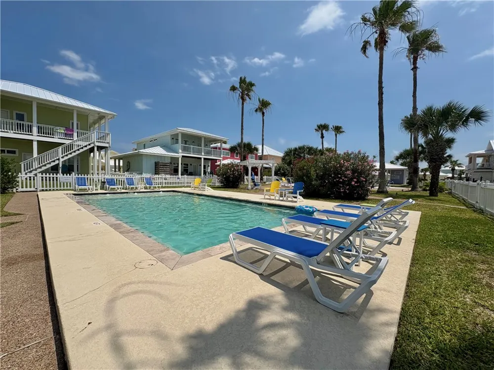 172 Five Dove Port Aransas, TX 78373