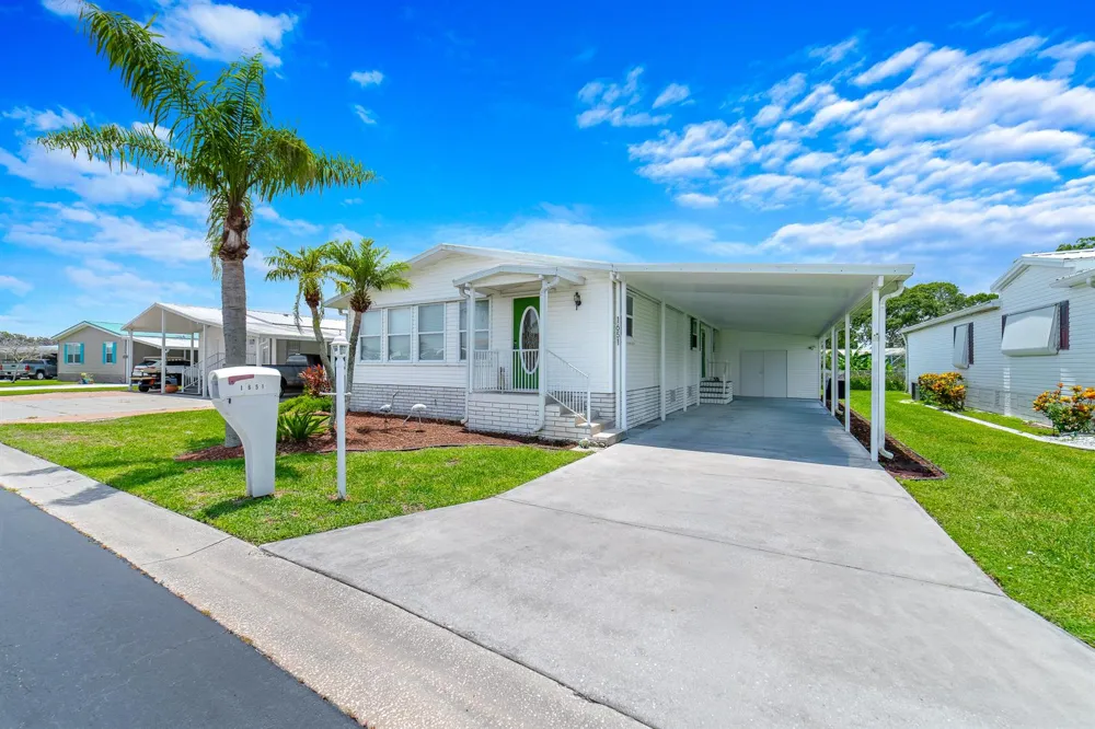 1651 SW 35th Circle Okeechobee, FL 34974