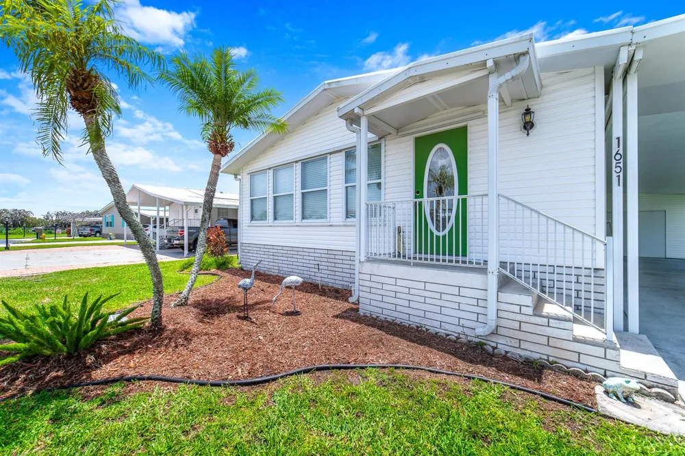 1651 SW 35th Circle Okeechobee, FL 34974