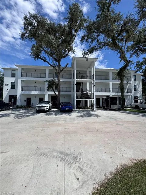 580 Belle Arbor Boulevard