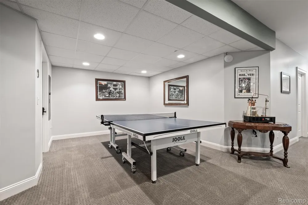 61496 Beacon Hill Drive Washington Township, MI 48094