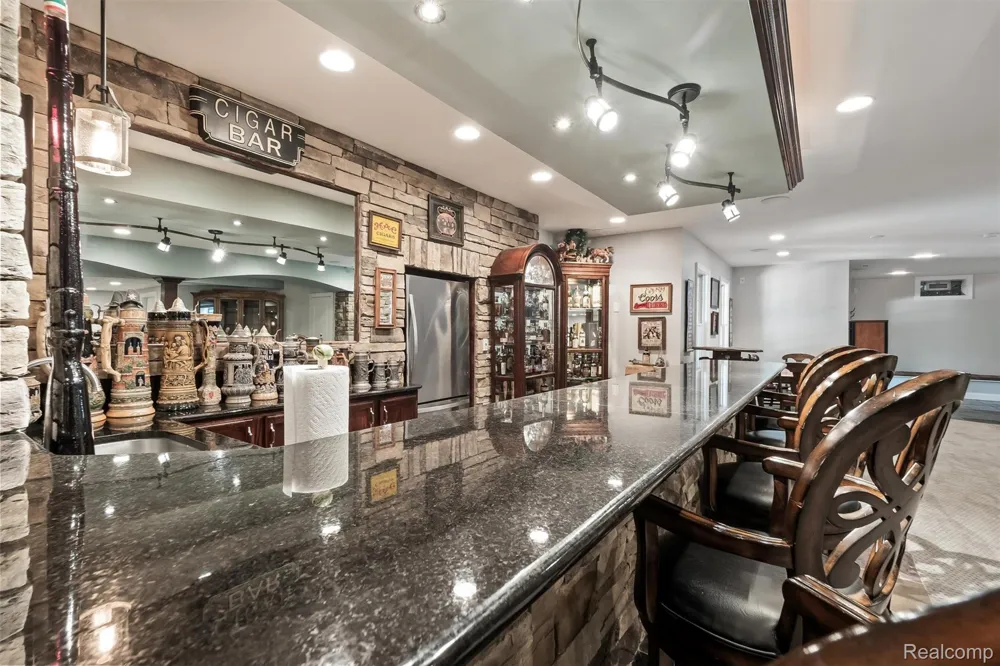 61496 Beacon Hill Drive Washington Township, MI 48094