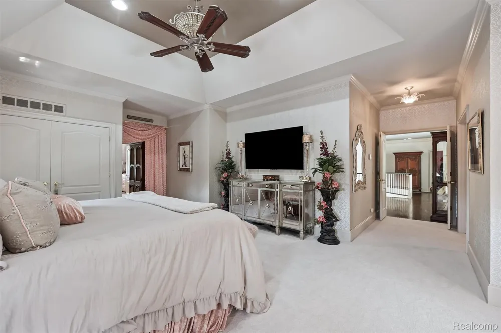 61496 Beacon Hill Drive Washington Township, MI 48094
