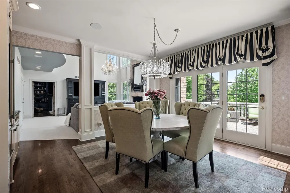 61496 Beacon Hill Drive Washington Township, MI 48094