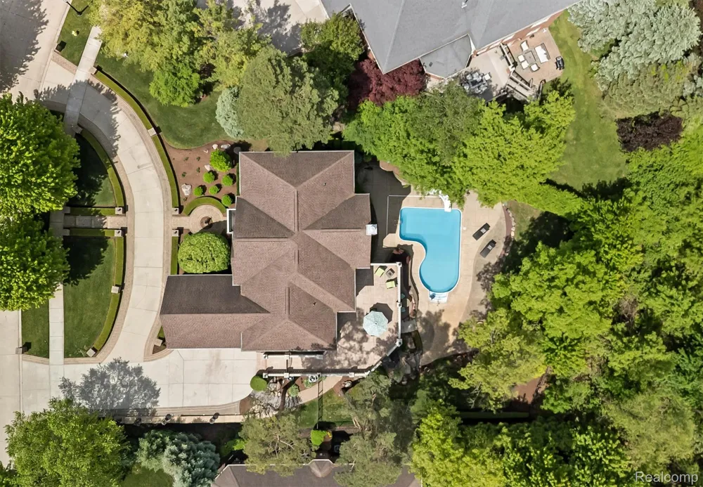 61496 Beacon Hill Drive Washington Township, MI 48094