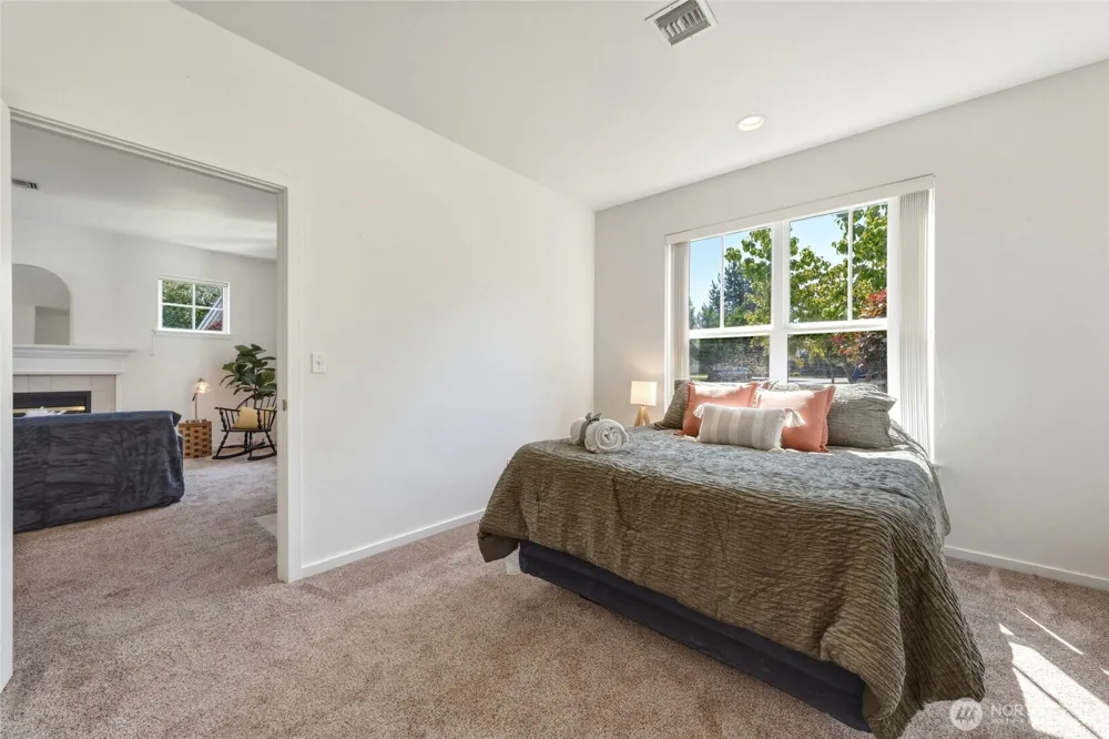 875 SE Creekside Drive College Place, WA 99324