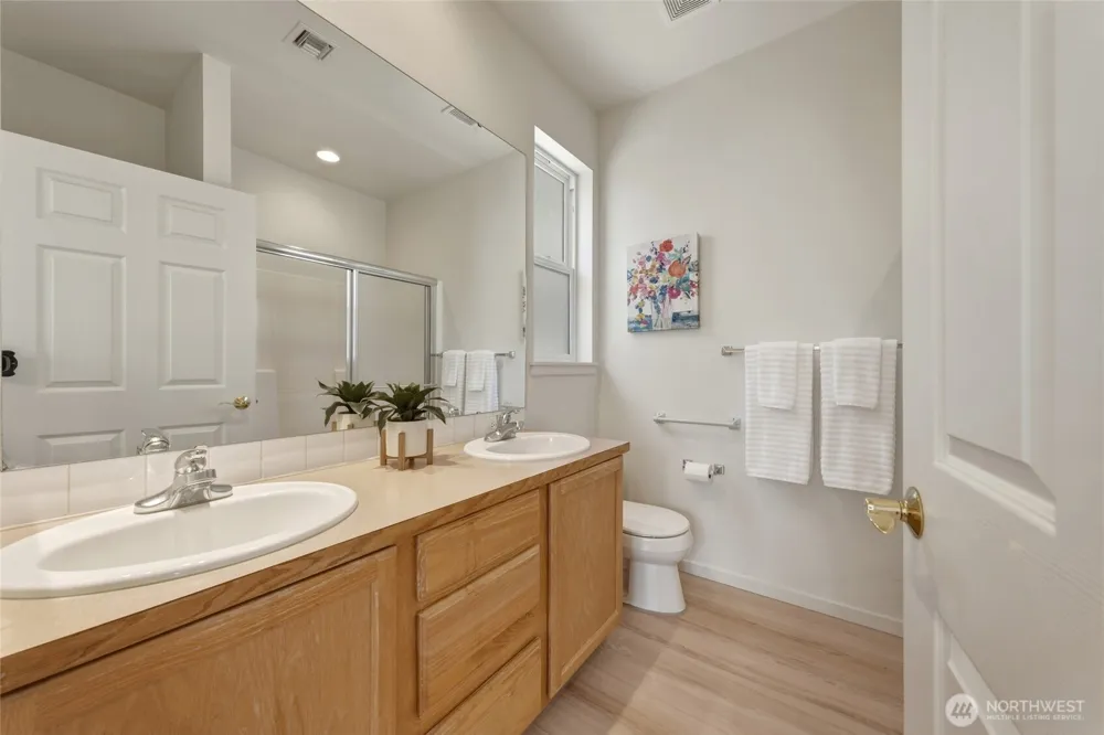 875 SE Creekside Drive College Place, WA 99324