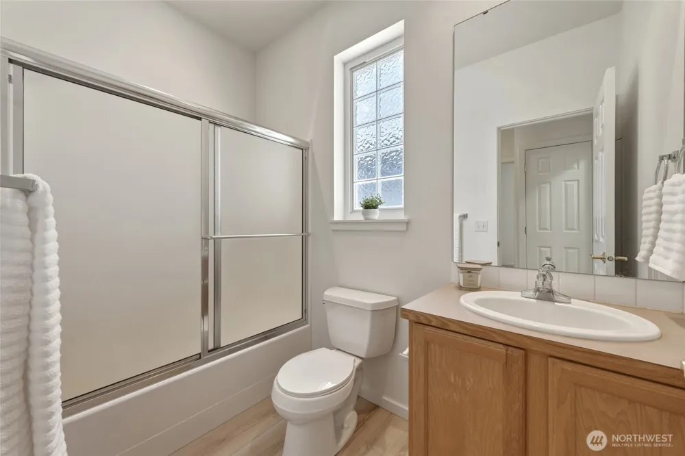 875 SE Creekside Drive College Place, WA 99324