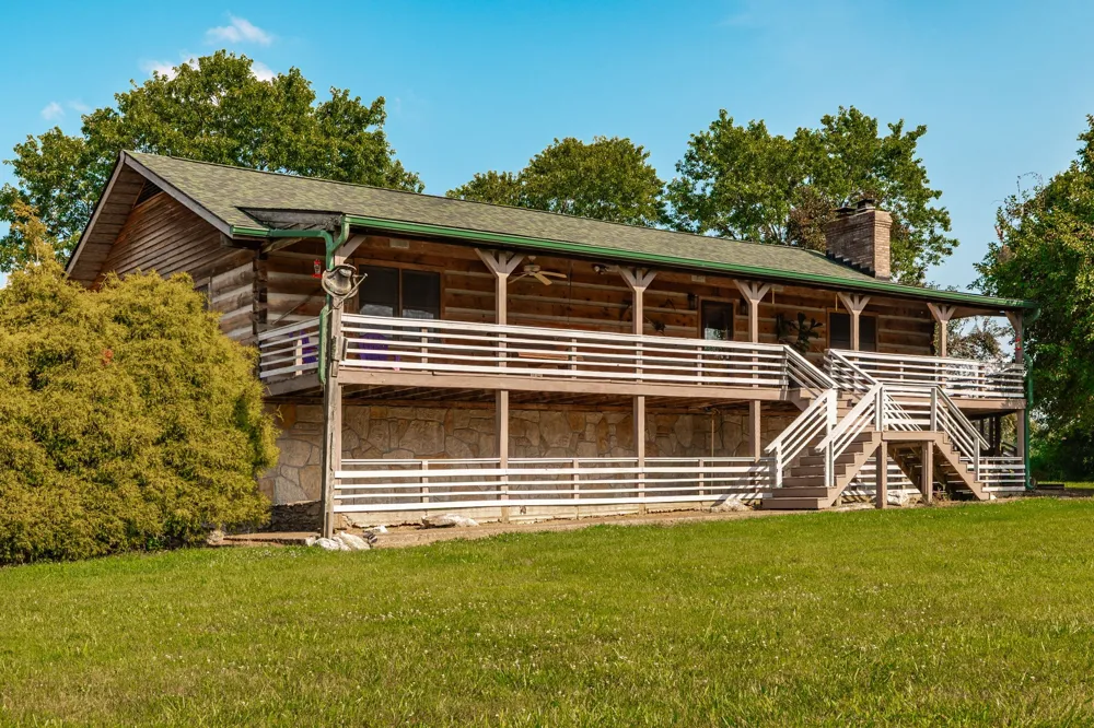 825 Harsh Ln Castalian Springs, TN 37031