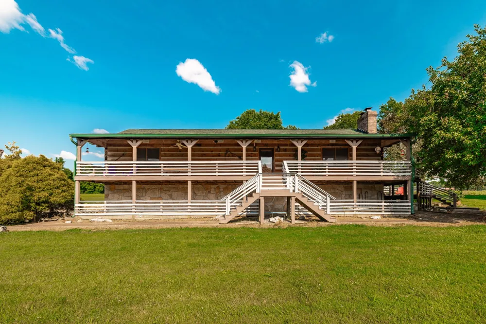 825 Harsh Ln Castalian Springs, TN 37031