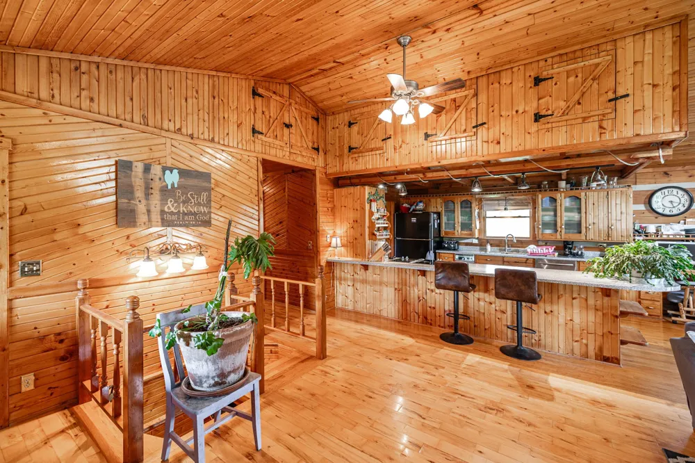 825 Harsh Ln Castalian Springs, TN 37031