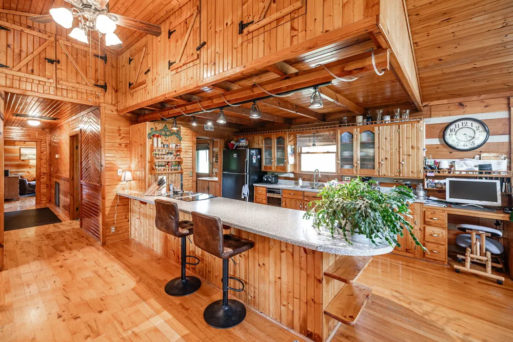 825 Harsh Ln Castalian Springs, TN 37031