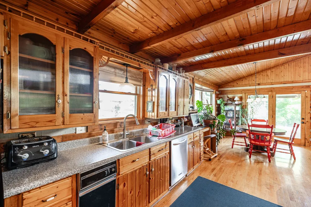 825 Harsh Ln Castalian Springs, TN 37031