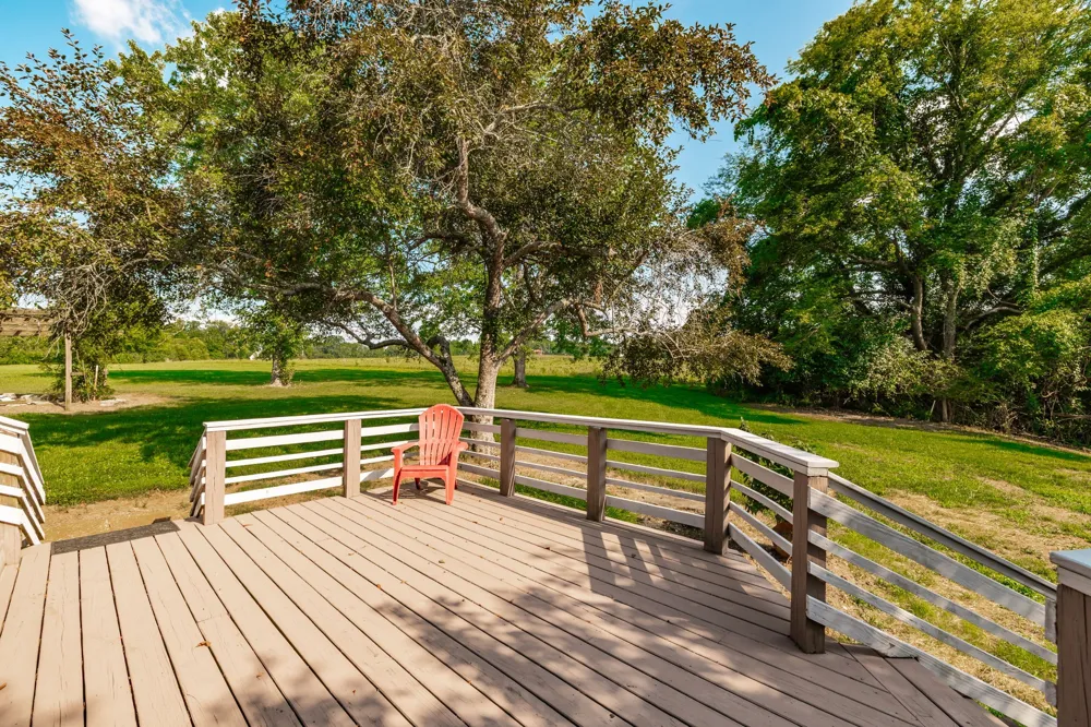 825 Harsh Ln Castalian Springs, TN 37031