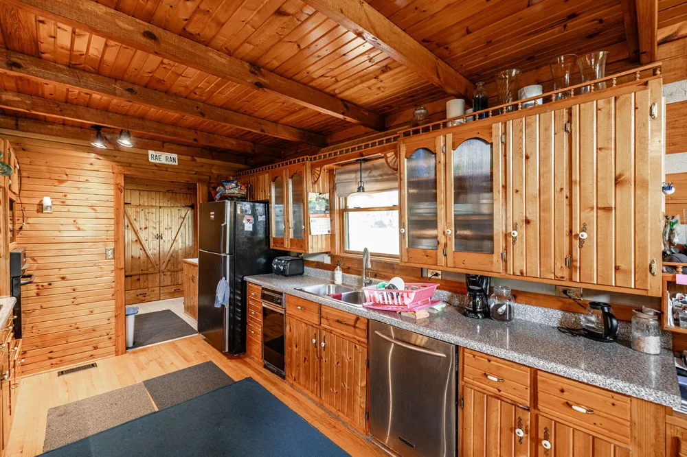 825 Harsh Ln Castalian Springs, TN 37031