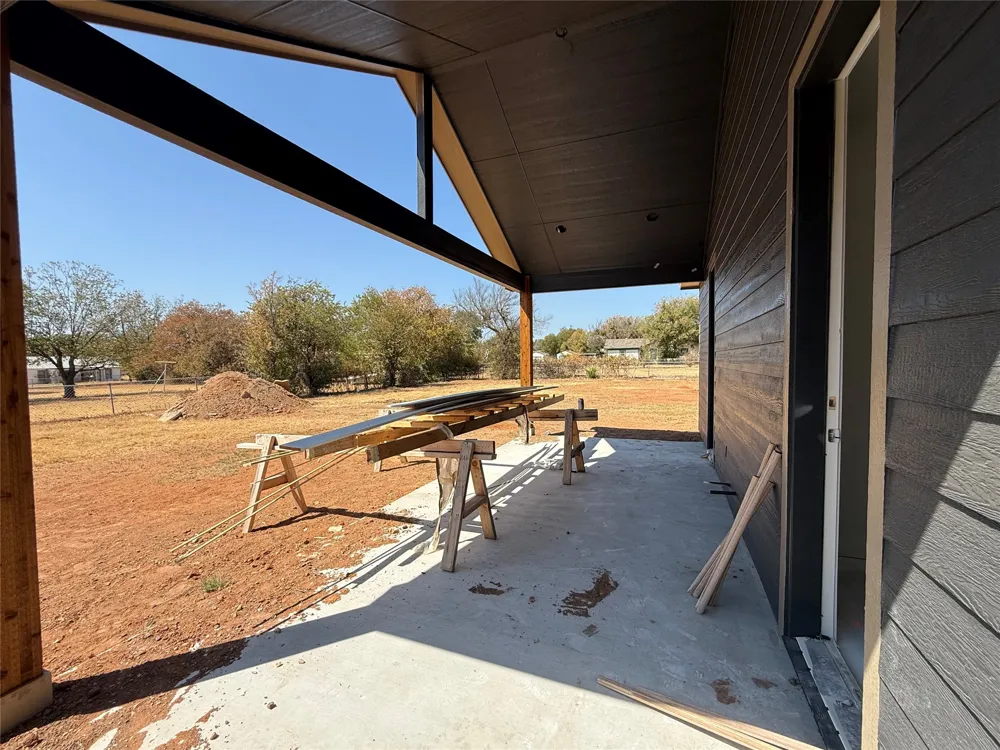 414 E Belknap Street Jacksboro, TX 76458