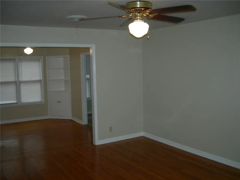 2801 Lawnview Street Corpus Christi, TX 78404