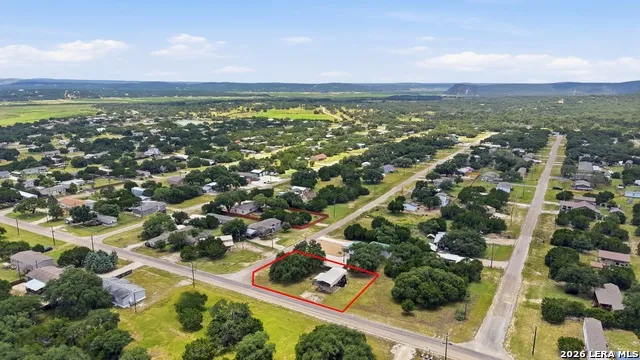 128 PRIVATE ROAD 1512 Bandera, TX 78003