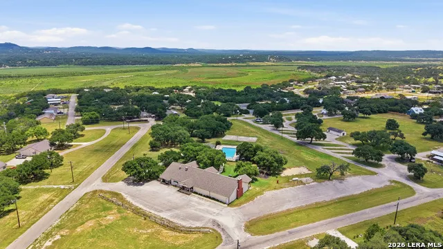 128 PRIVATE ROAD 1512 Bandera, TX 78003