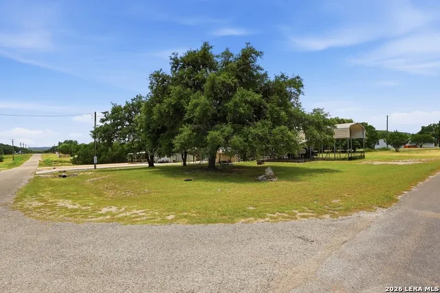 128 PRIVATE ROAD 1512 Bandera, TX 78003