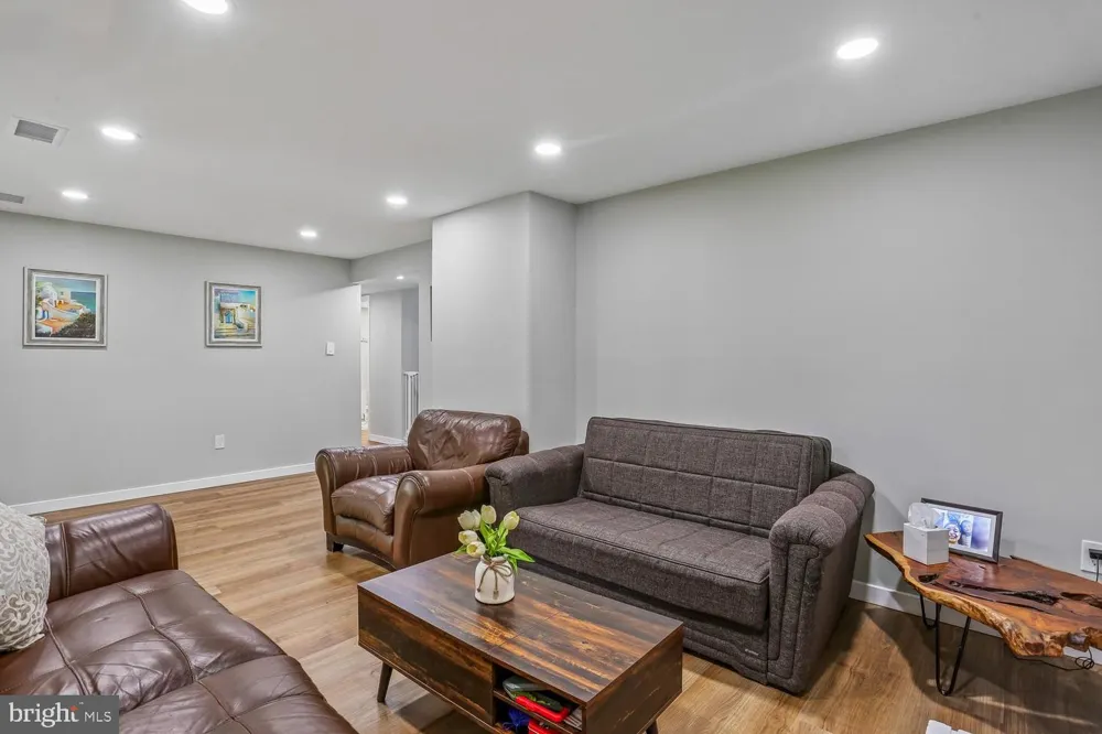 11301 STRYVER COURT North Potomac, MD 20878
