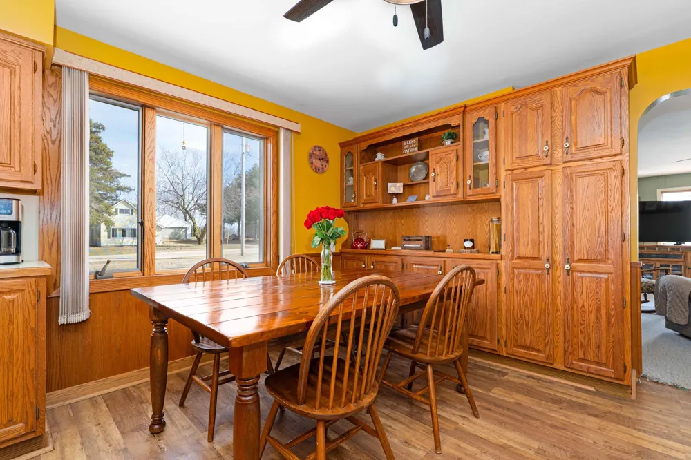 6740 S Eberhart Avenue Clare, MI 48617