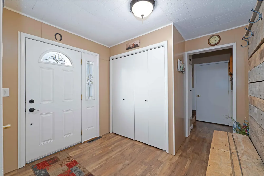 6740 S Eberhart Avenue Clare, MI 48617