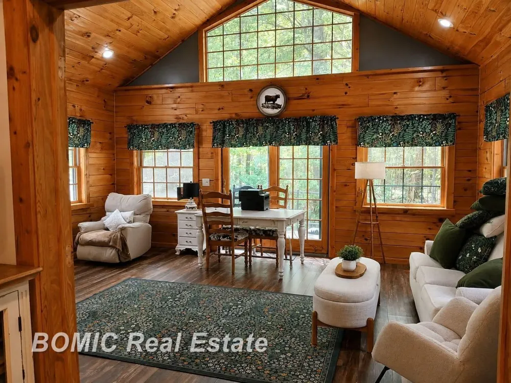 8222 Moorish Road Taymouth Township, MI 48415