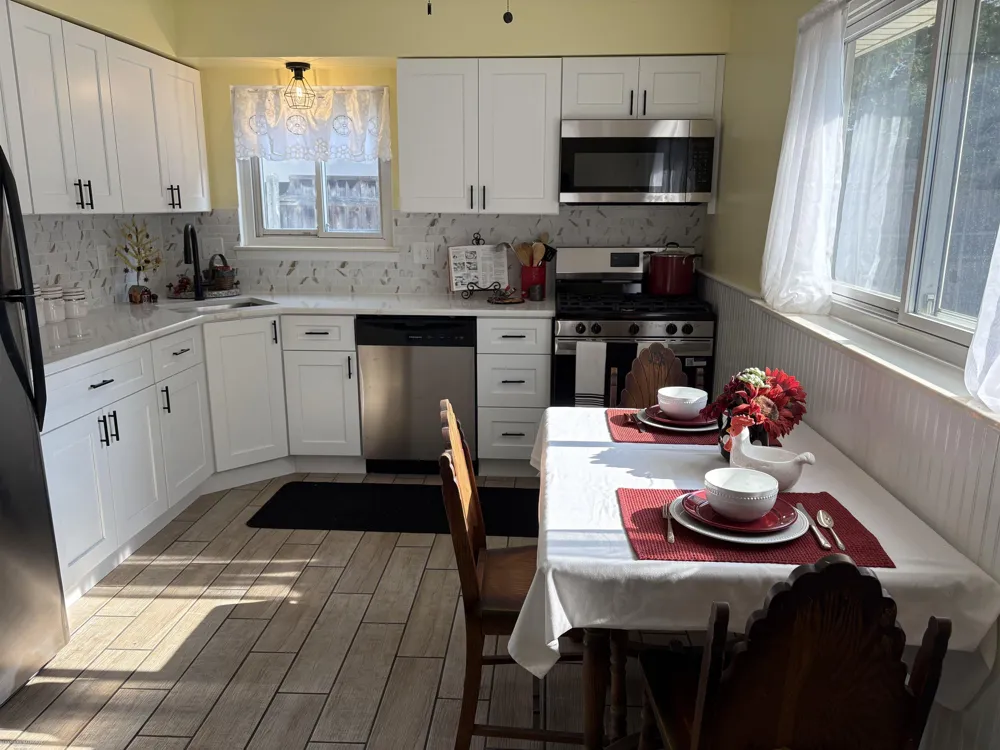 511 Kinross Avenue Clawson City, MI 48017