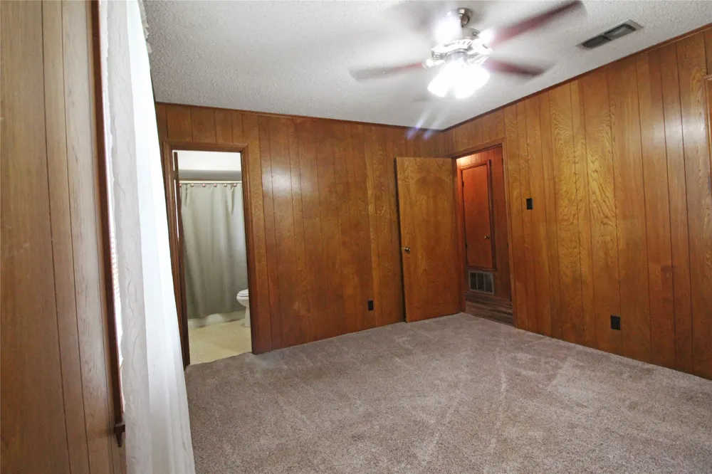 8769 S Fm 148 Scurry, TX 75158