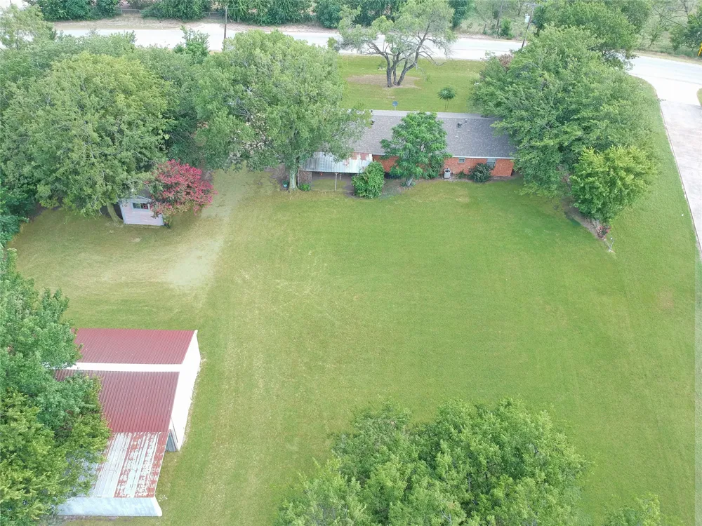 8769 S Fm 148 Scurry, TX 75158
