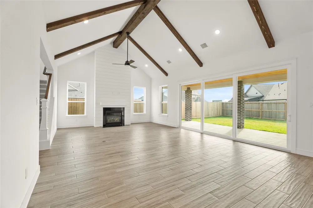 1822 N Wildflower Drive Deer Park, TX 77536