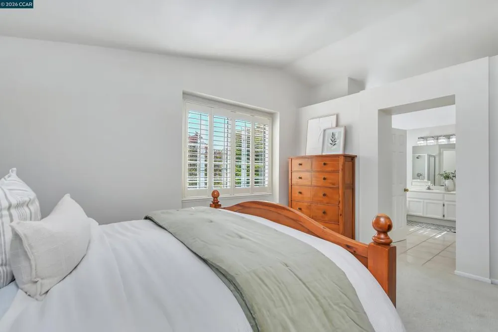 280 Brady Street Martinez, CA 94553