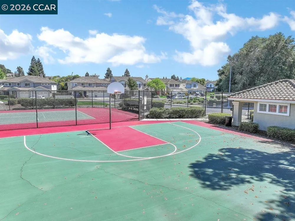 280 Brady Street Martinez, CA 94553