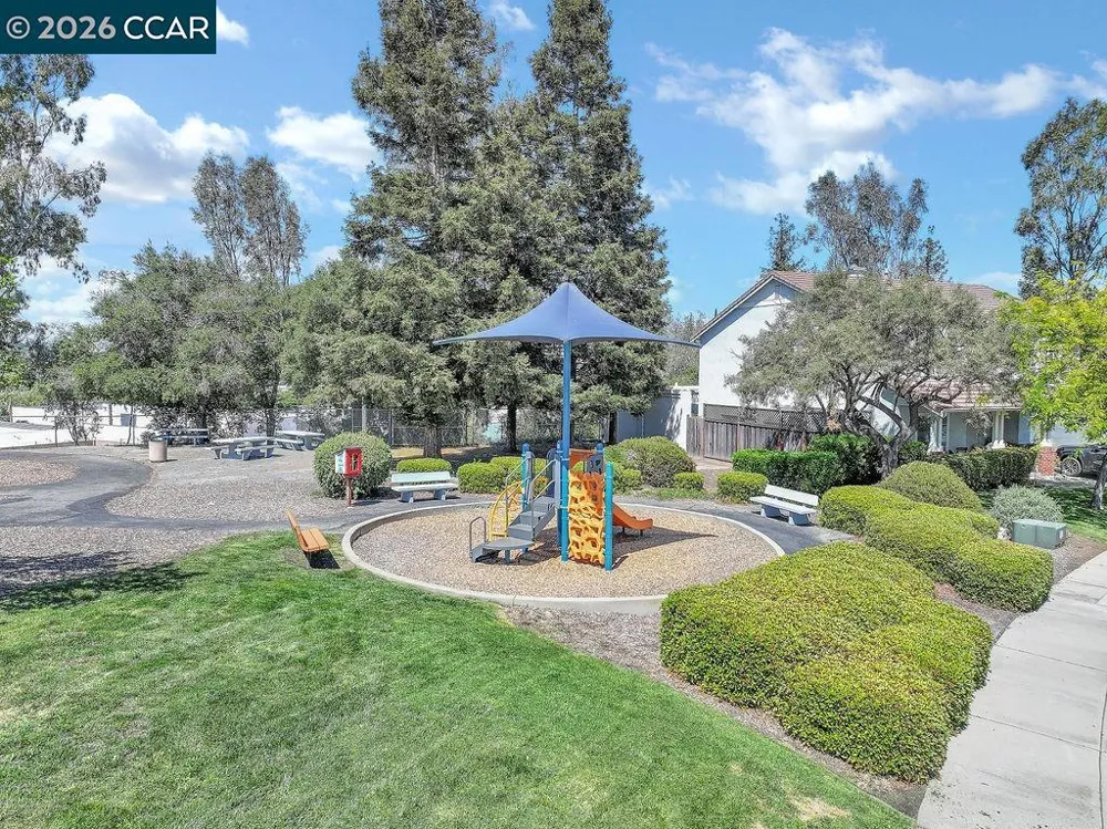 280 Brady Street Martinez, CA 94553