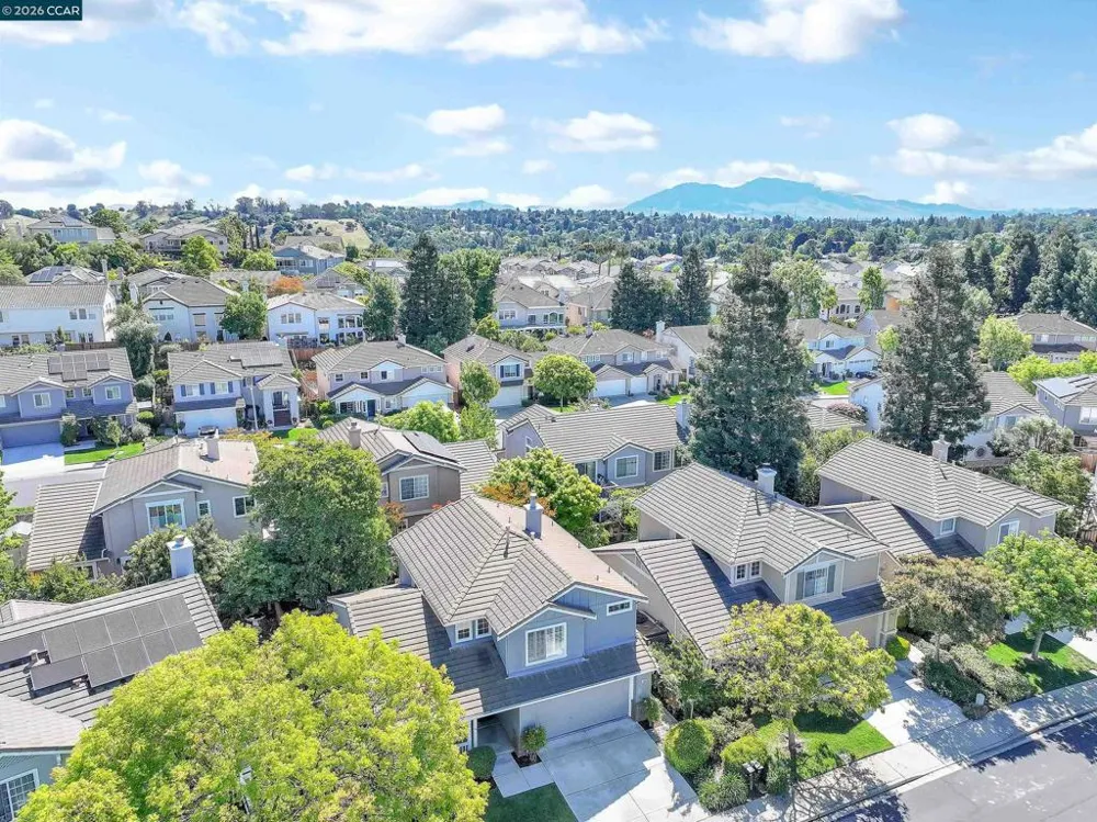 280 Brady Street Martinez, CA 94553
