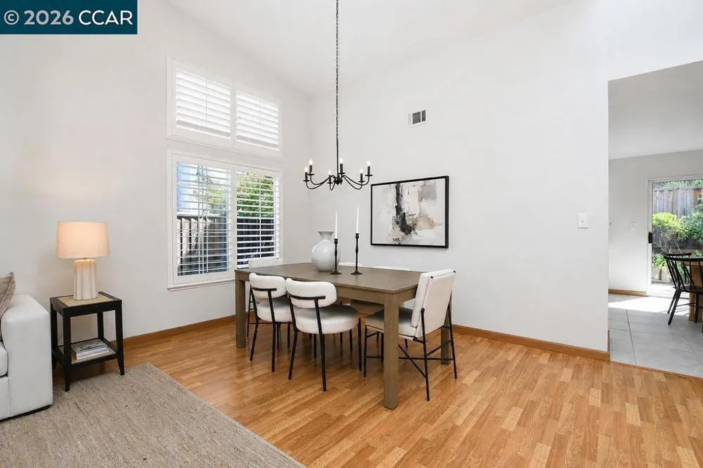 280 Brady Street Martinez, CA 94553